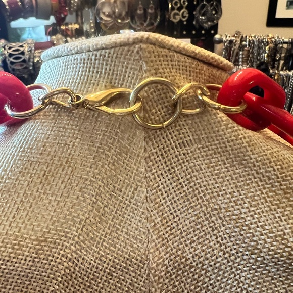 Bold Red Acrylic Chain Link Necklace - Picture 2 of 2